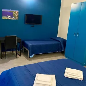 Habitación en casa particular Oasi Del Turista, Palermo